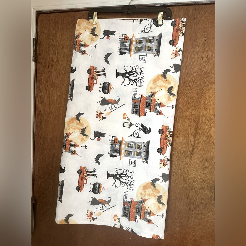 Halloween Tablecloth 68x72 Oblong Bats Haunted House Witch Broom Cotton Unused